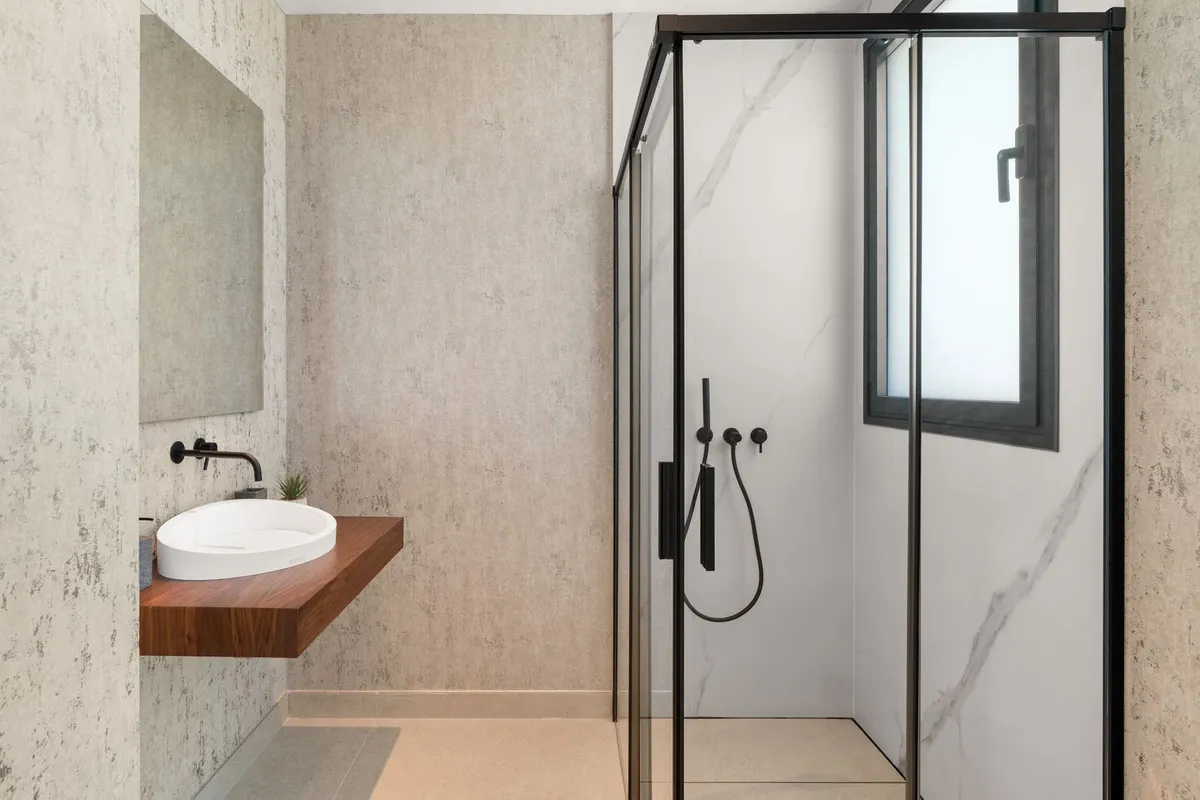 d048303c-6cb4-4792-b042-a6f5a940d80c