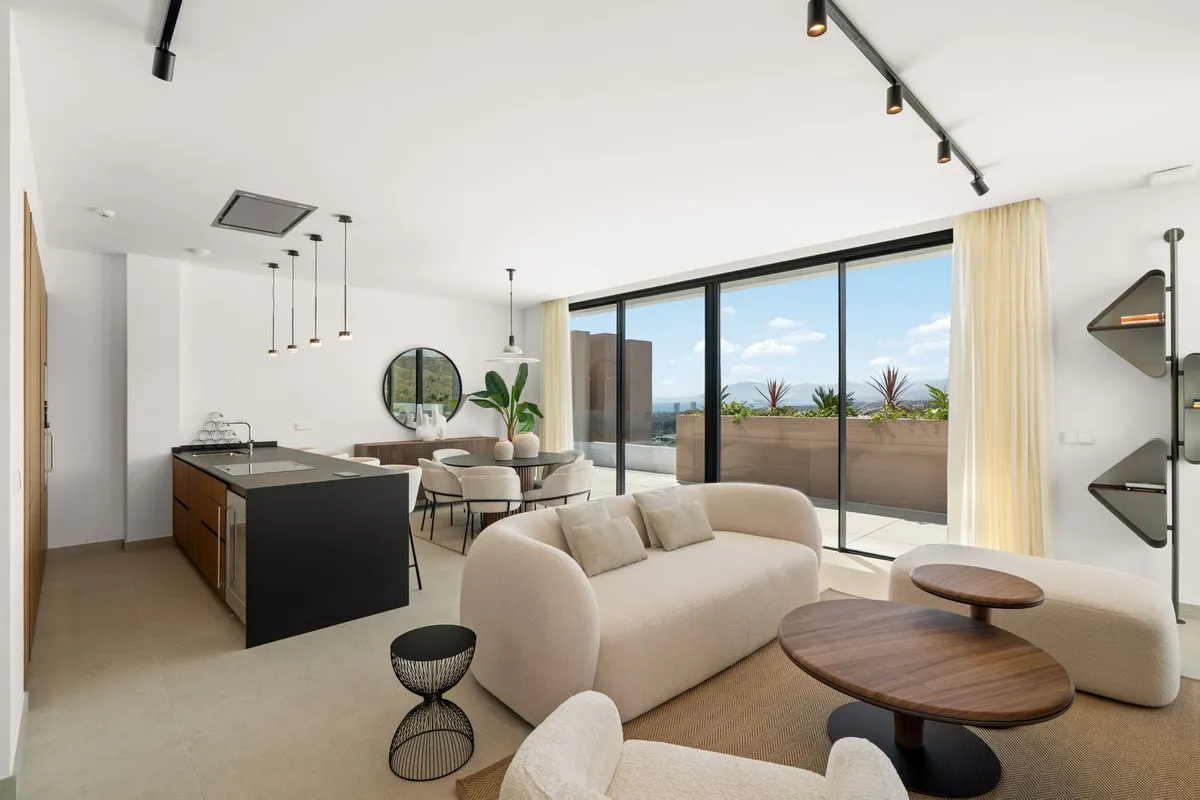 fcf0ccfe-5a40-4c72-8048-c55286b126fa