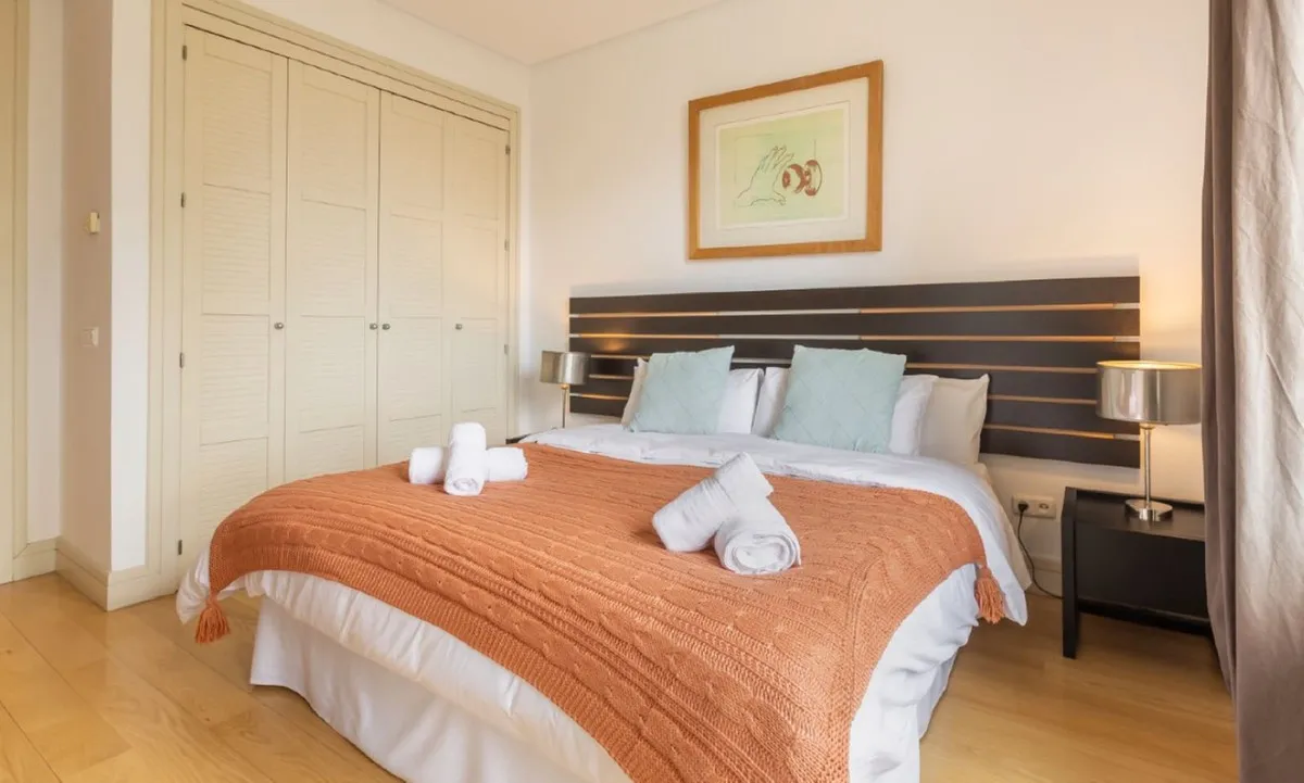 4cd713a8-91d4-4900-8eb8-80e0126e4181