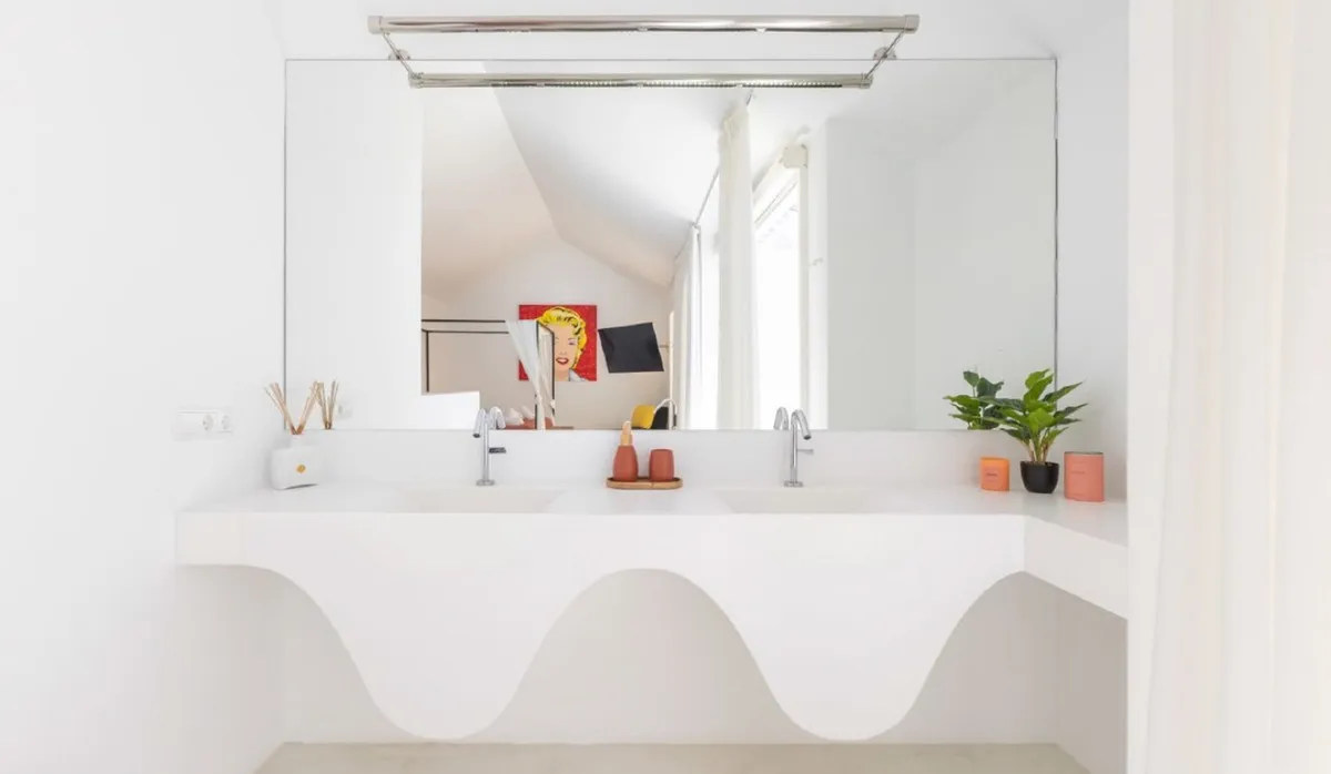 65d5f583-08ea-4490-9187-bf9c5d525707