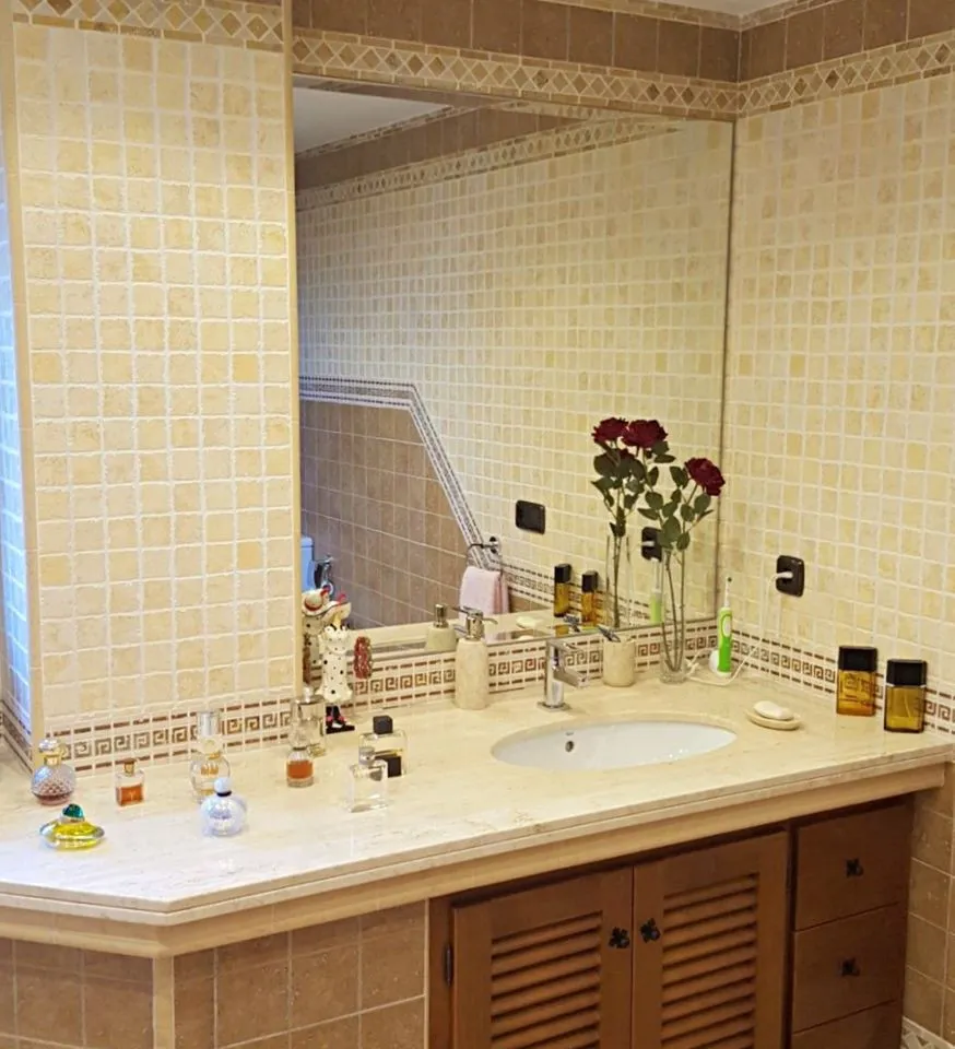 359cfe82-f2a9-46b1-a812-8d712c6dc4ba