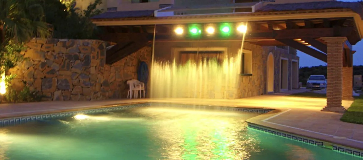 cadf8e8c-372e-4329-b71a-eccc3d7f8877