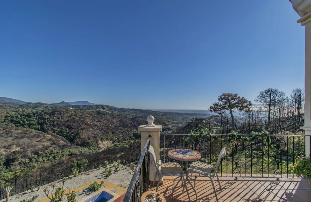 be7ffd88-de82-4f99-813d-8412a60fdad0