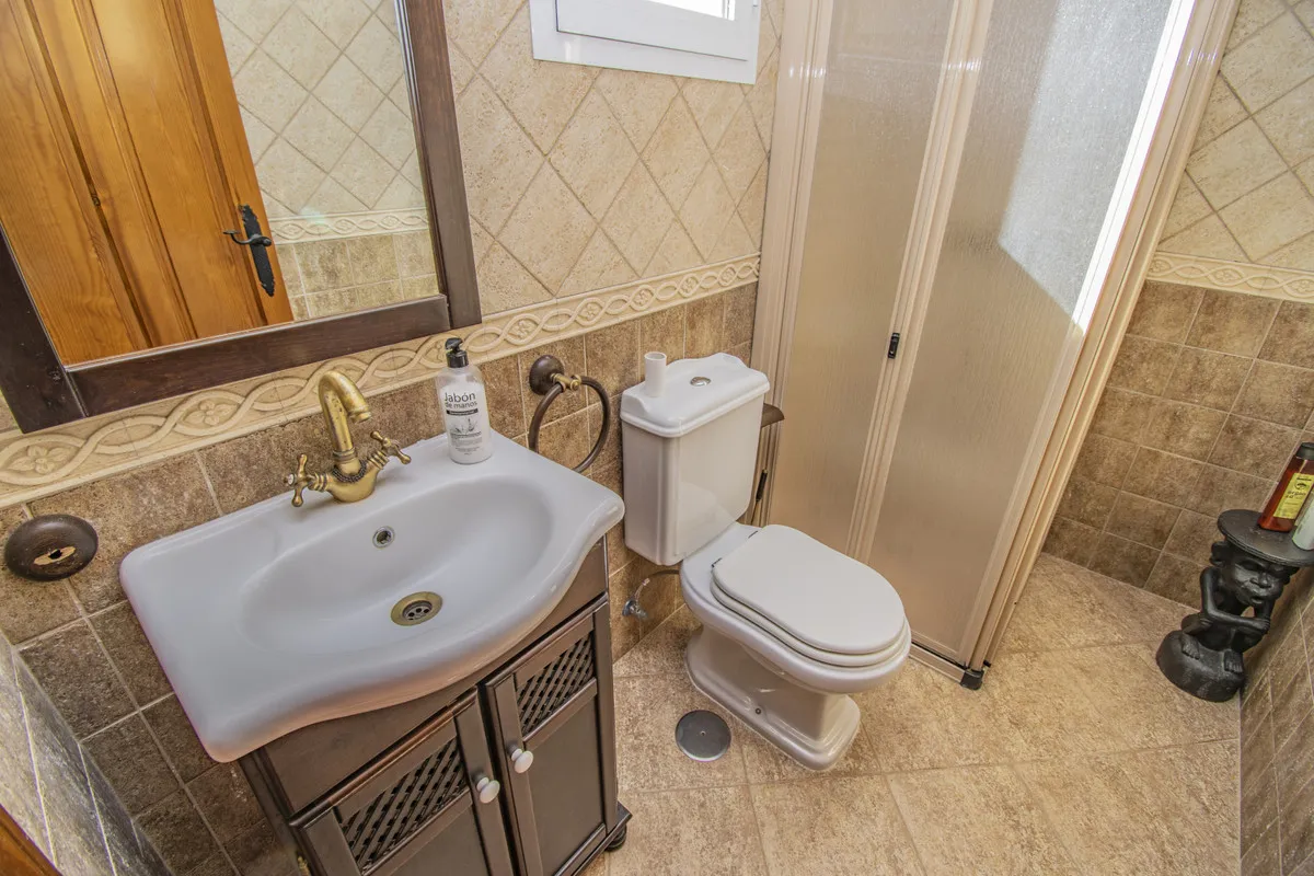 e993a19b-0f63-4602-a9c6-8074d8ed8ae5