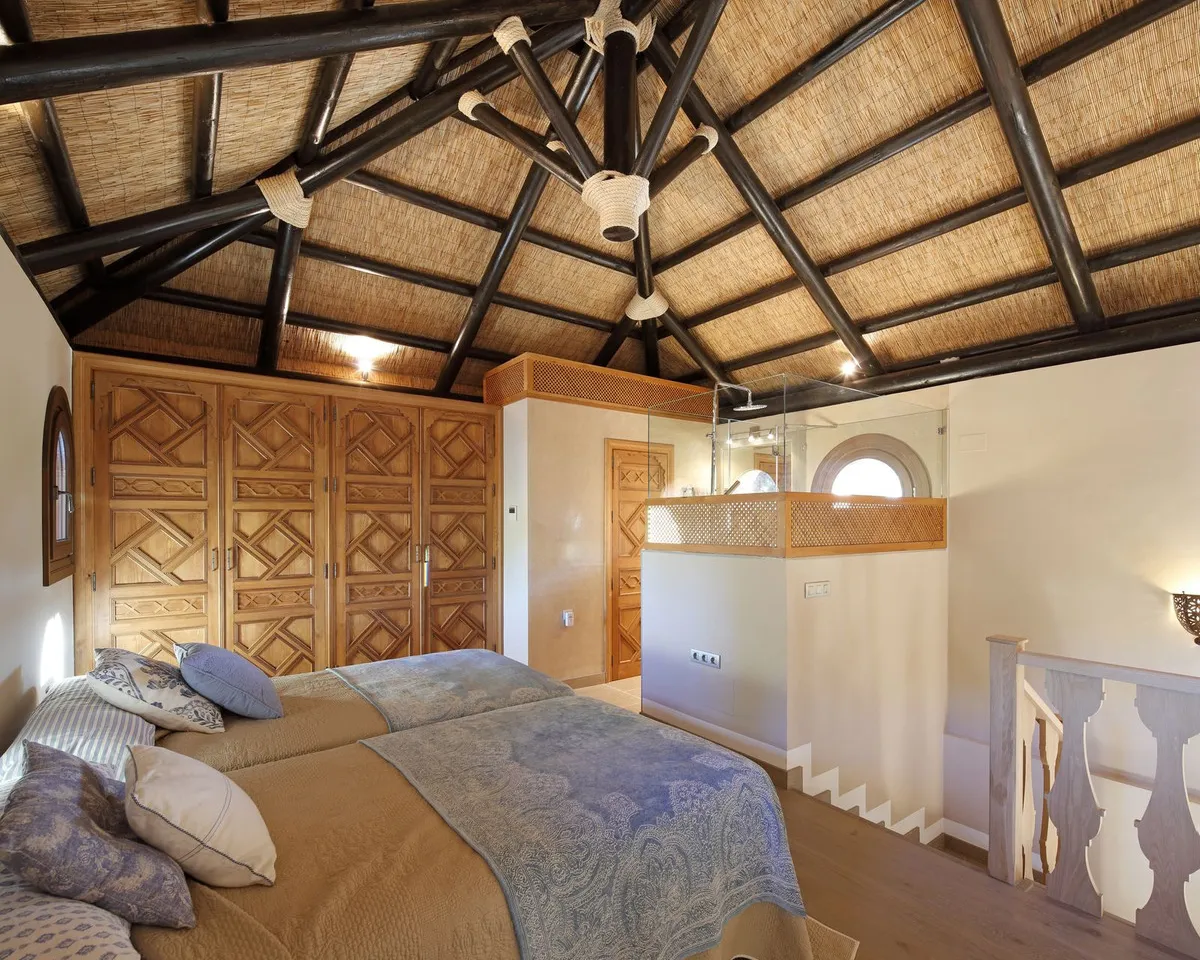 ac5616ff-76d7-4d63-81bf-5762de80a605