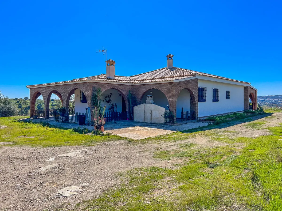 03edffb5-3c45-4dcf-9a4a-69db0394451f