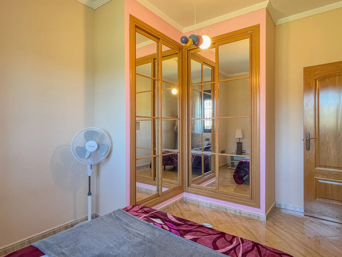 0d610a97-4fad-42c2-bf00-25b0d241a9e5