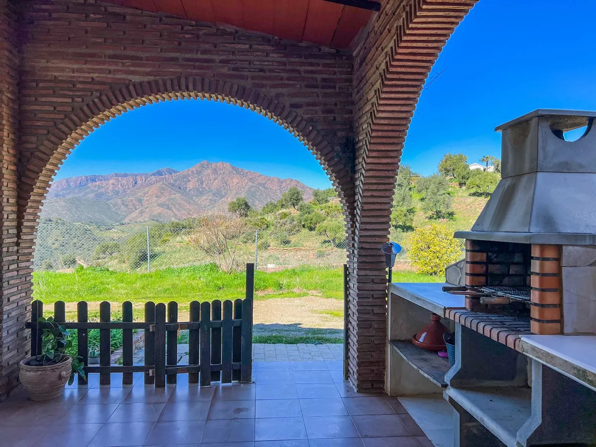 20e93bc4-2032-442e-bd06-be7e71004ecf