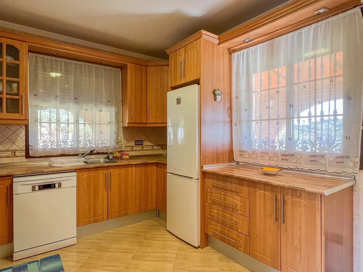 728716c2-e12e-4093-bb35-98a3581773e7