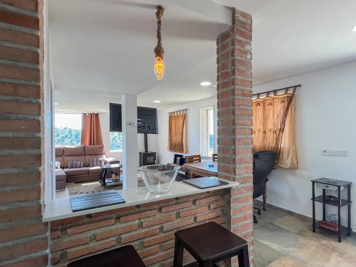 b78d57f8-6a01-418e-959f-ad8a67743b50