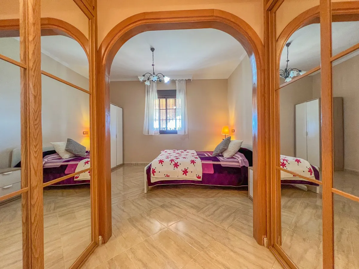 c77ee048-f188-45f8-b567-12ae6a296e3e