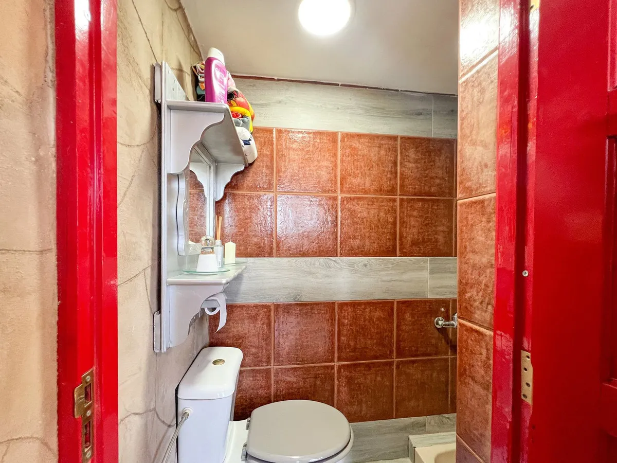 c957975d-42da-49d2-8dec-eeecd7db66b8