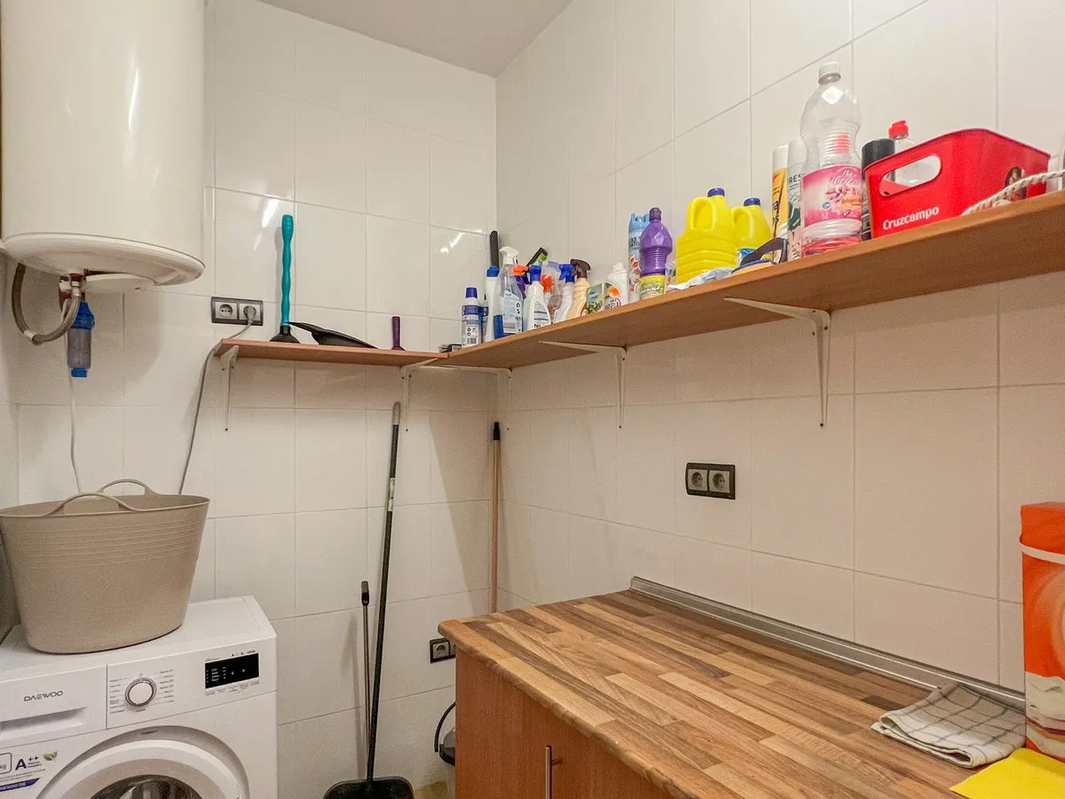 cb0a3a28-6c8a-4641-9c2e-043a79654b27