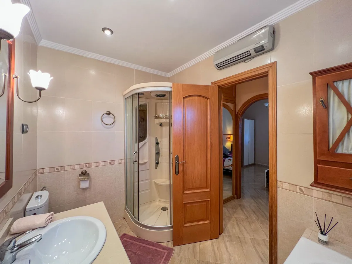 f53c1468-149d-4f5e-95a5-6df0a10ab74b