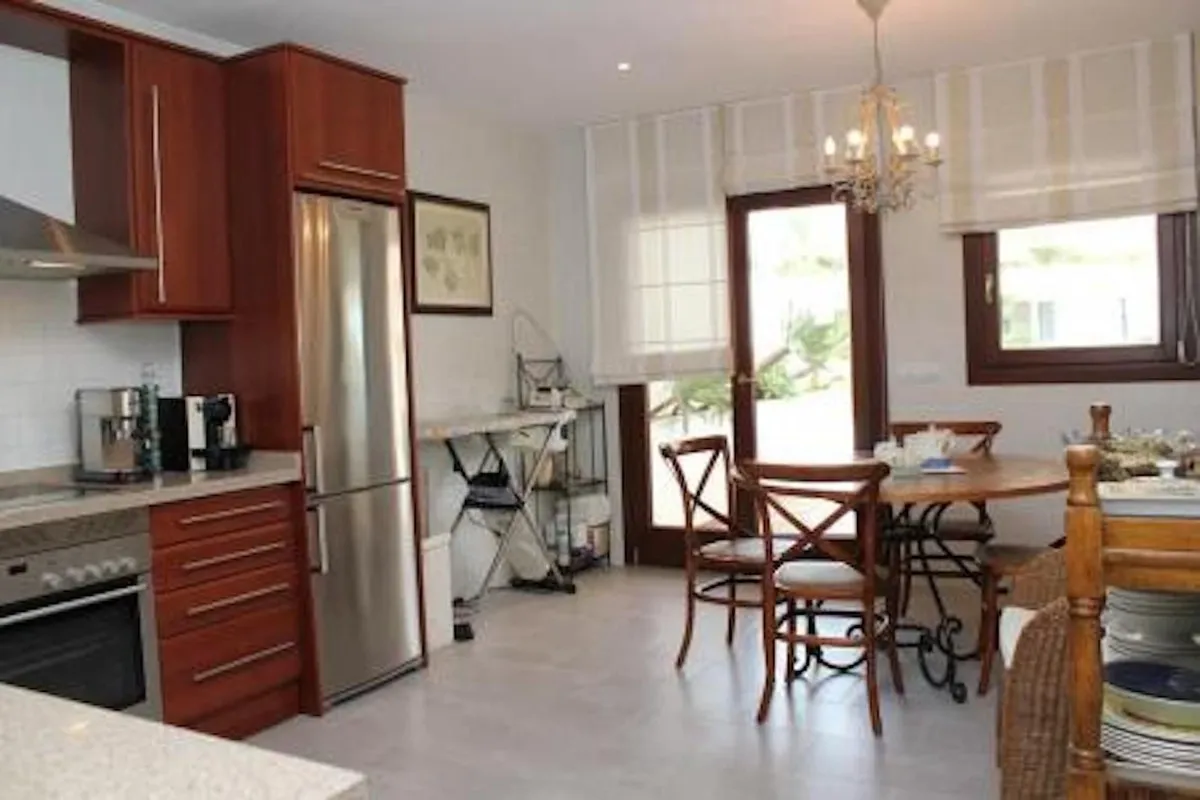 8a4b0e30-43fd-46bf-a41c-88340e8678cd