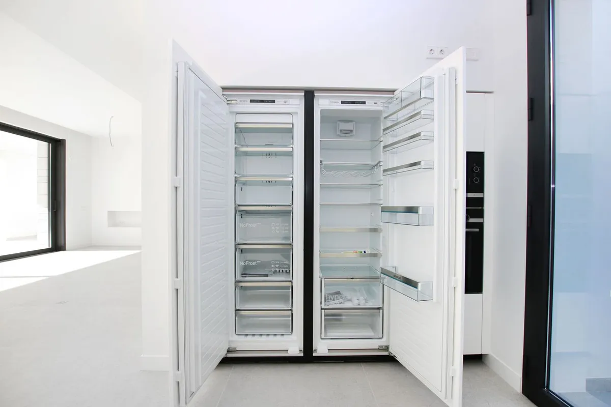 0ee22256-68a1-4f95-a257-8a1e107d7990