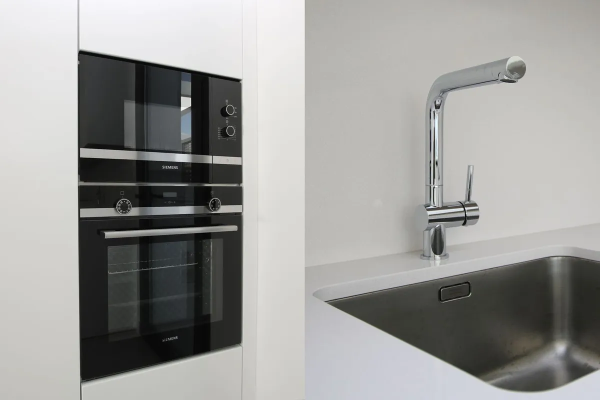 c8933bbd-413e-495b-876d-945b82c5830b