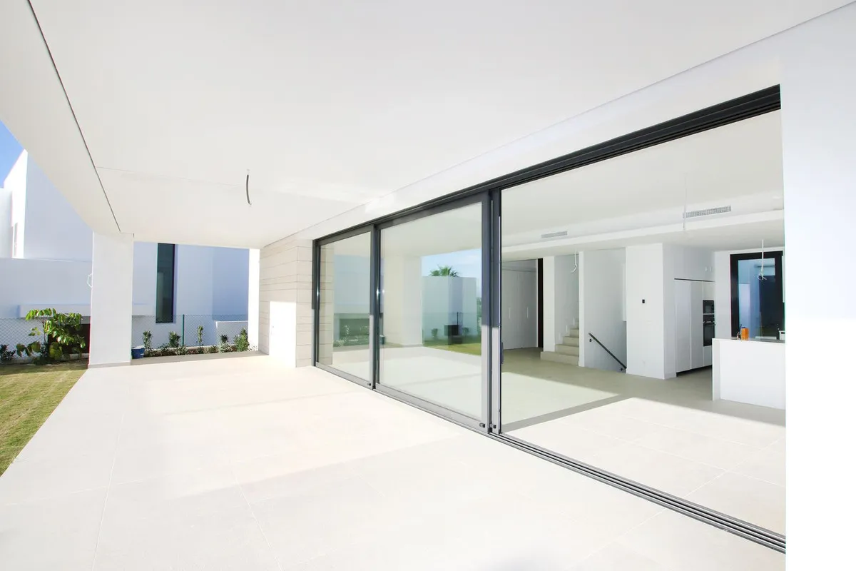 e686a019-8e84-4b5c-8252-68928c566cd6