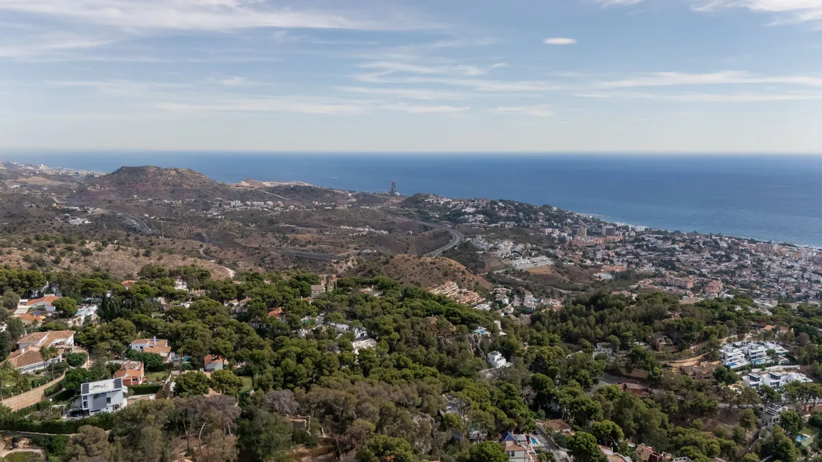 7e948a76-6d4e-4946-950f-df176d02963a