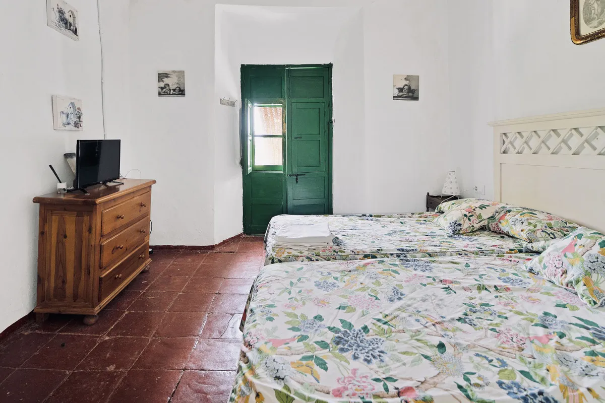 69eb1269-4938-46ca-af6c-a128a10765b1