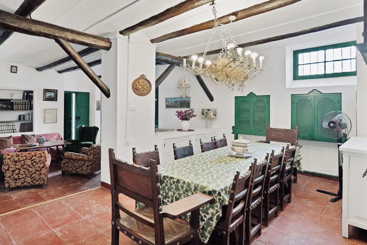 bc7ebeb4-89a8-4851-82f5-2a9829430b4f