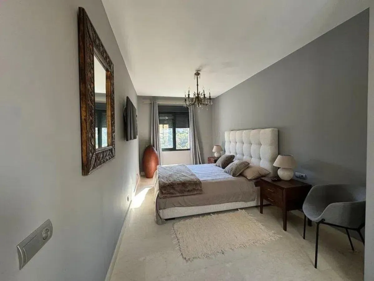 aeb869eb-7632-441a-8cca-43006747d4c8