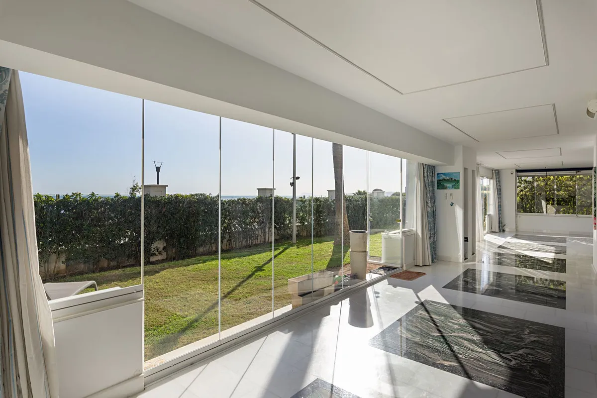 1e4b71f8-d88c-4121-97b6-4ab8855d7653