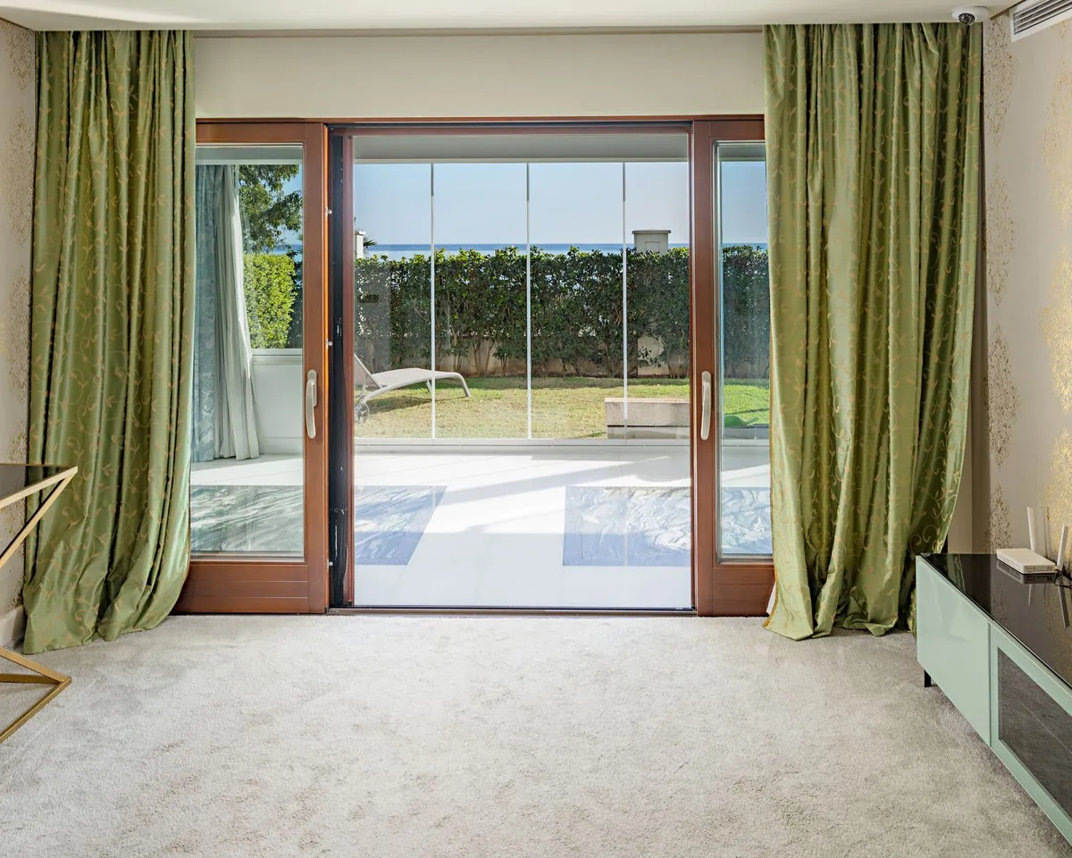 273ad80b-a0c9-4e7a-aba7-5c1b4509a6a9