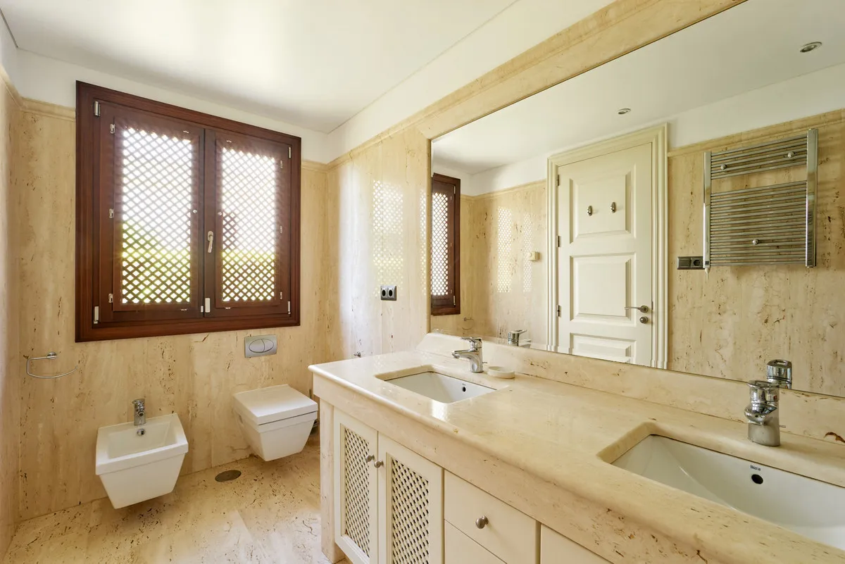 4a73b0df-cc49-4650-b151-2bf9fd6388a8