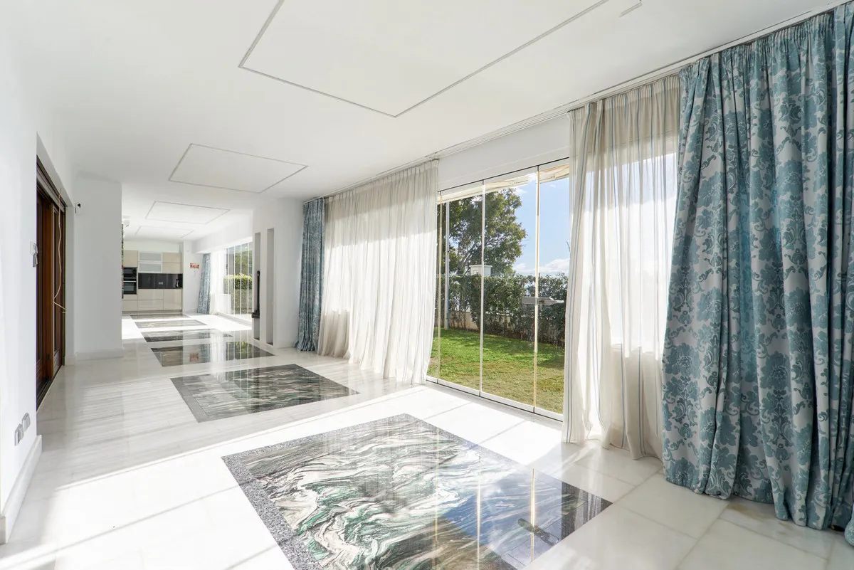 5778057d-3ae5-43f2-9c35-12485e5ad3f1