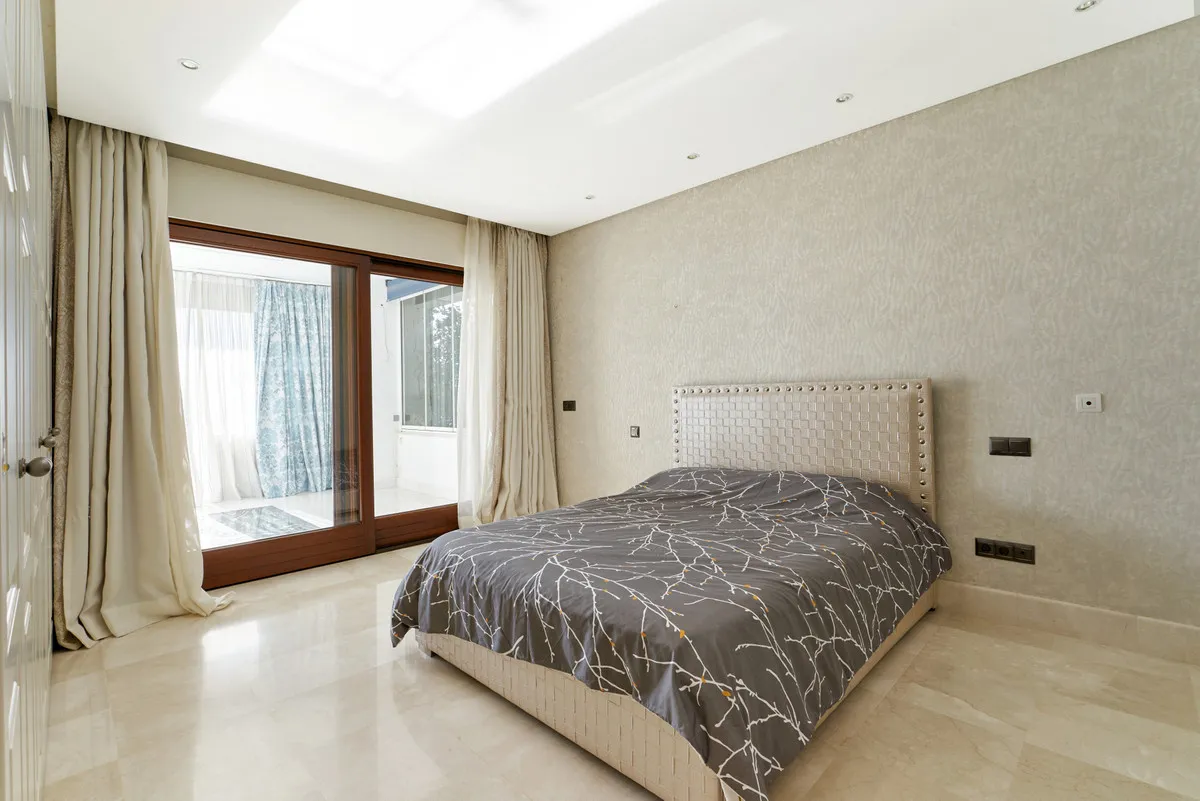 d50fcea2-8c47-4c08-b308-644293c022ef