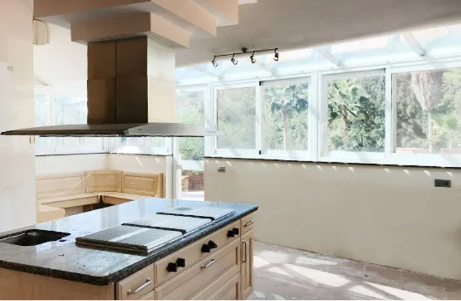 210e6393-0cd0-4a6f-82e6-8c18daa63b9a