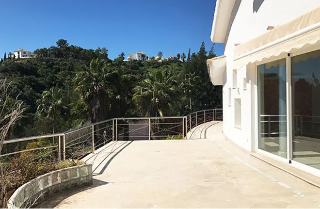 9c996ab5-af15-4a97-b62e-65683eb74351