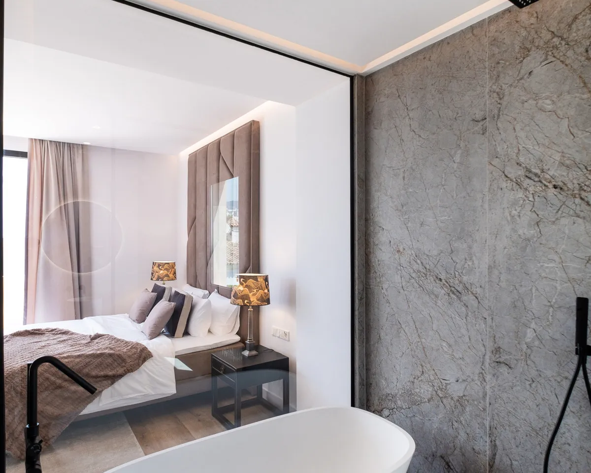 b1414c1f-2ff8-4dd2-a0d4-238d3b5a5698