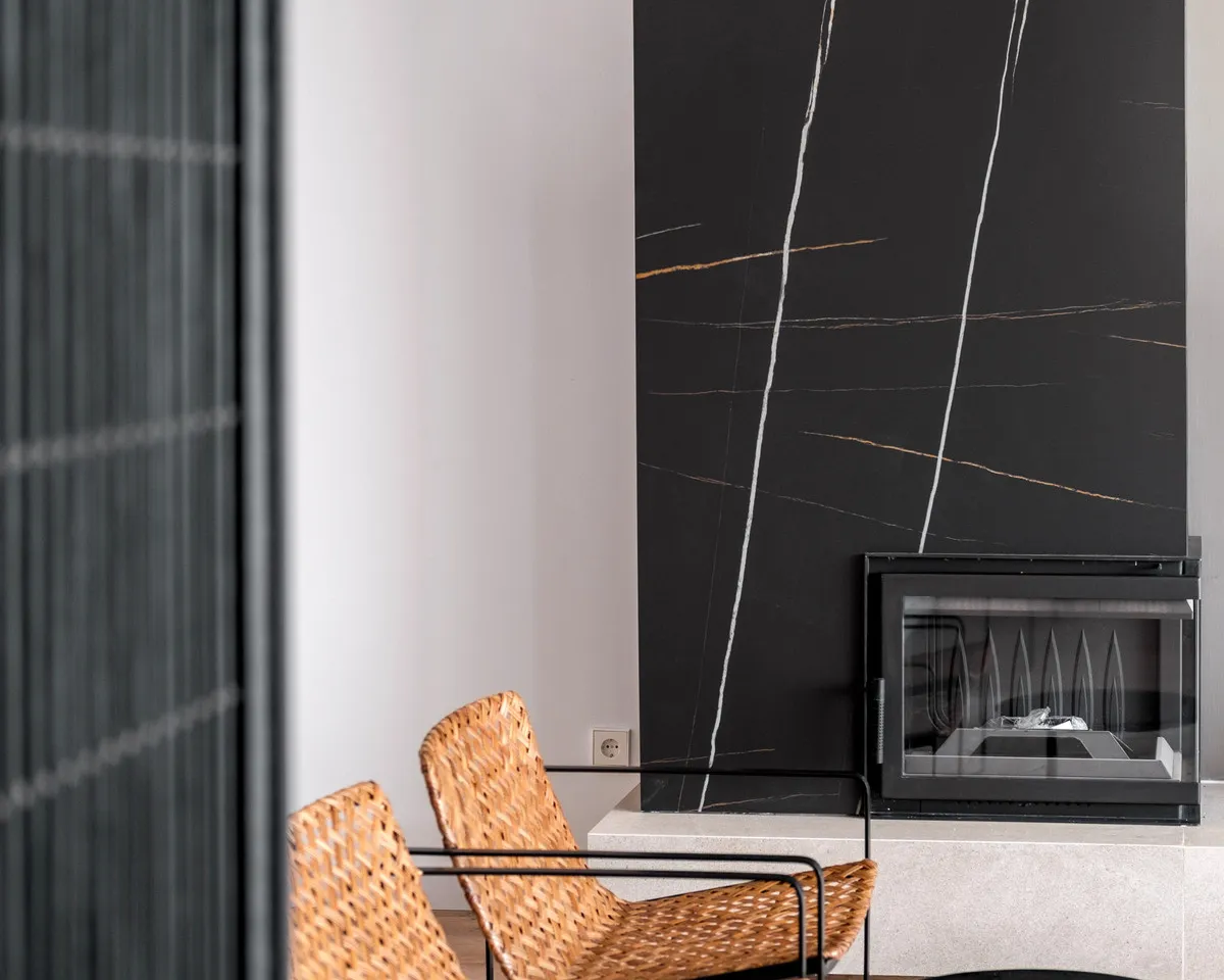 bd0347fb-ddf5-4dae-be4c-95d45e0d1baf