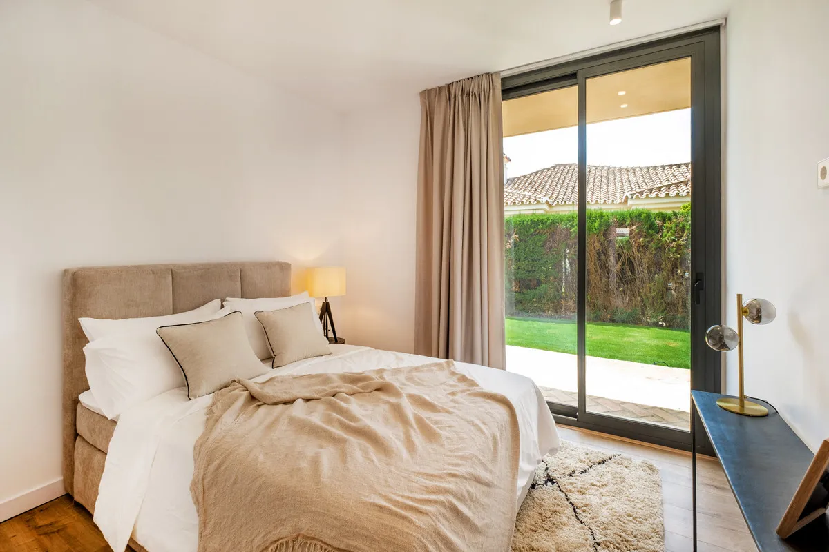 d369e94d-7e37-4b91-ba85-be26be79bf89