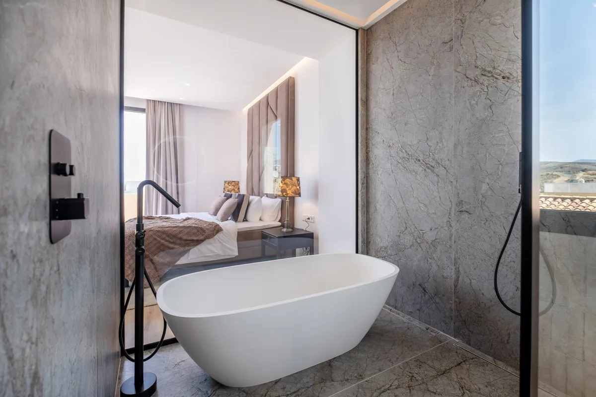 d3e3d6c1-ad8c-4857-9976-515dedbb1dc4