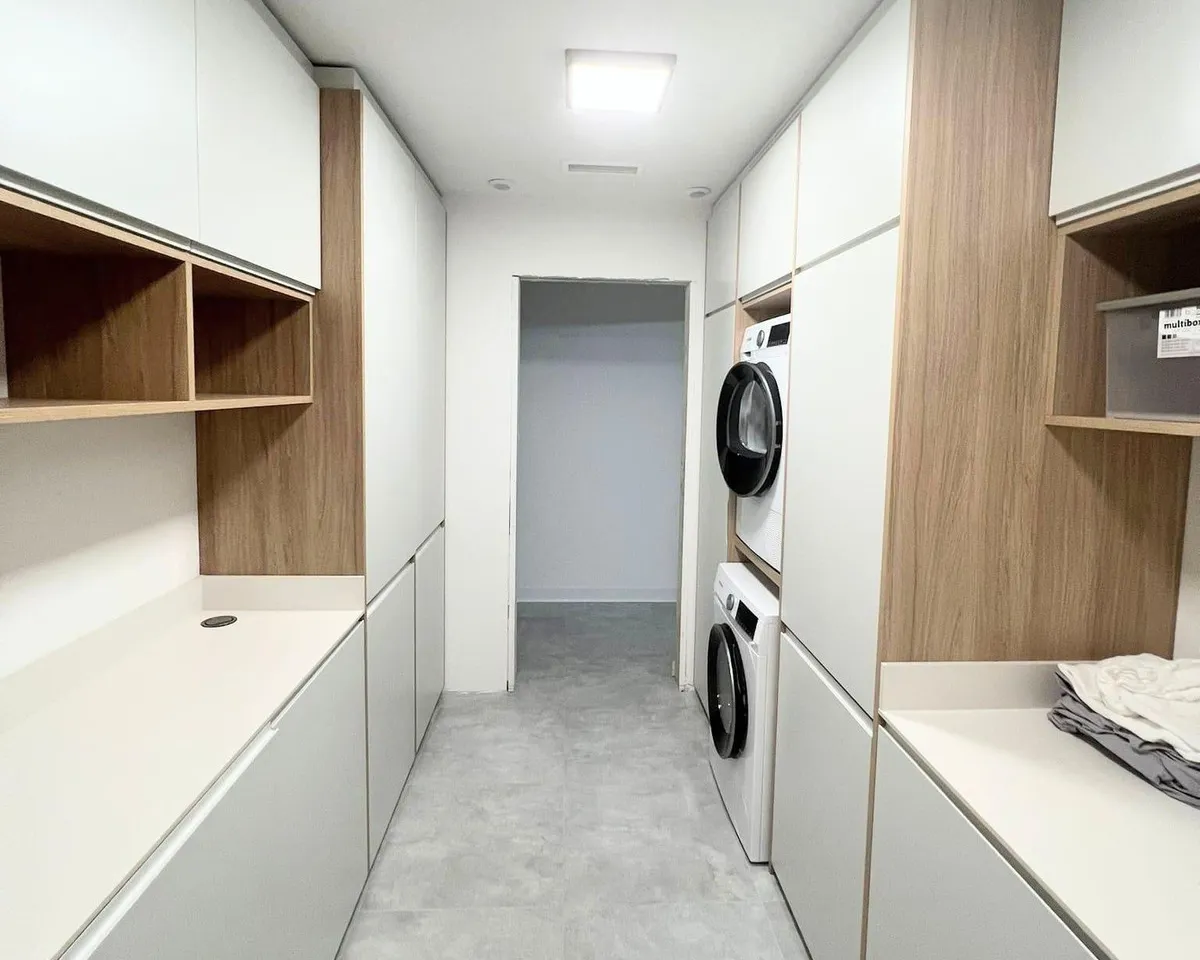 50f35fb1-a9e3-4fc5-8bff-980eba278e3e