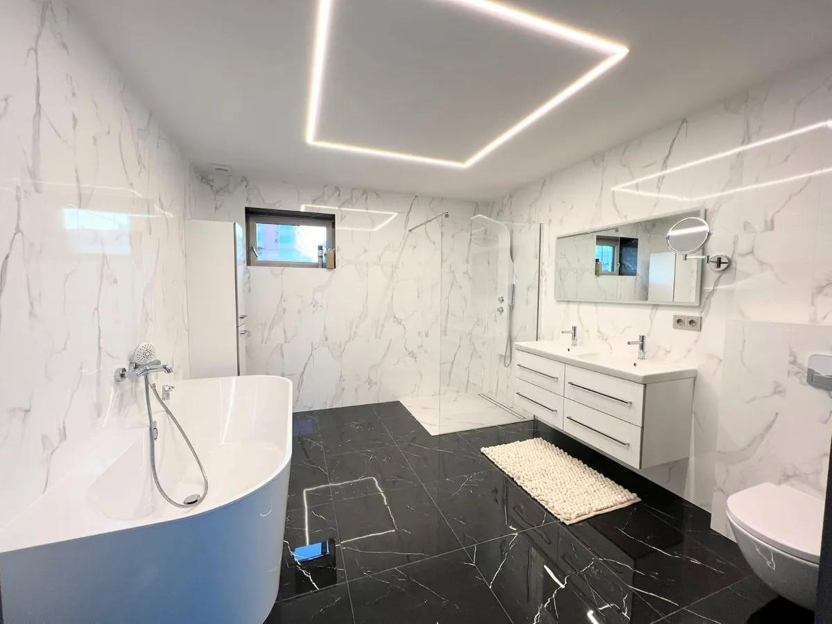 a29a7824-ddf5-4988-9861-31f98da5823e