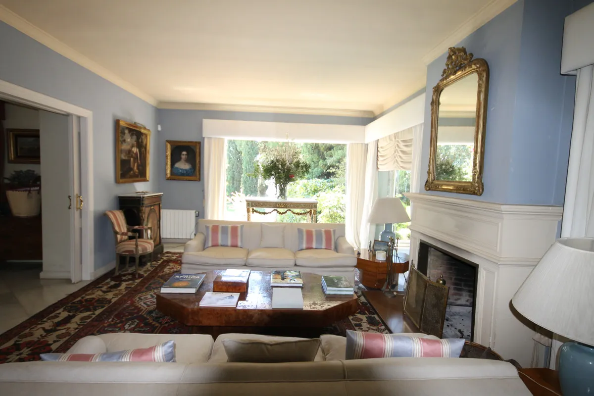 6efba4b7-409d-4f17-b4e2-80e2fd02a3c4