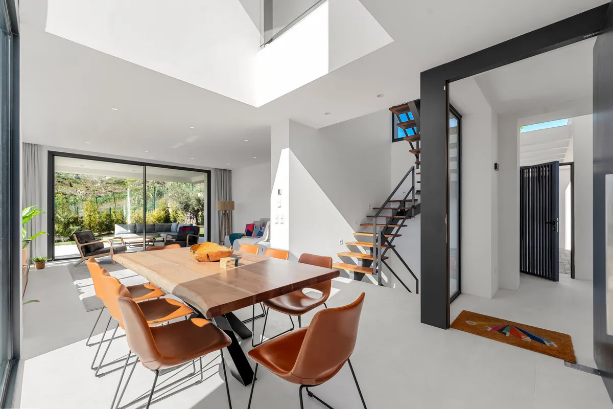 fd91d541-a67f-4e33-bd28-a28ee1538b6a