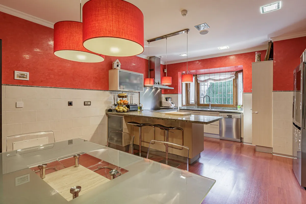 5f7ebbc0-8521-4343-9edd-98773050b8bc