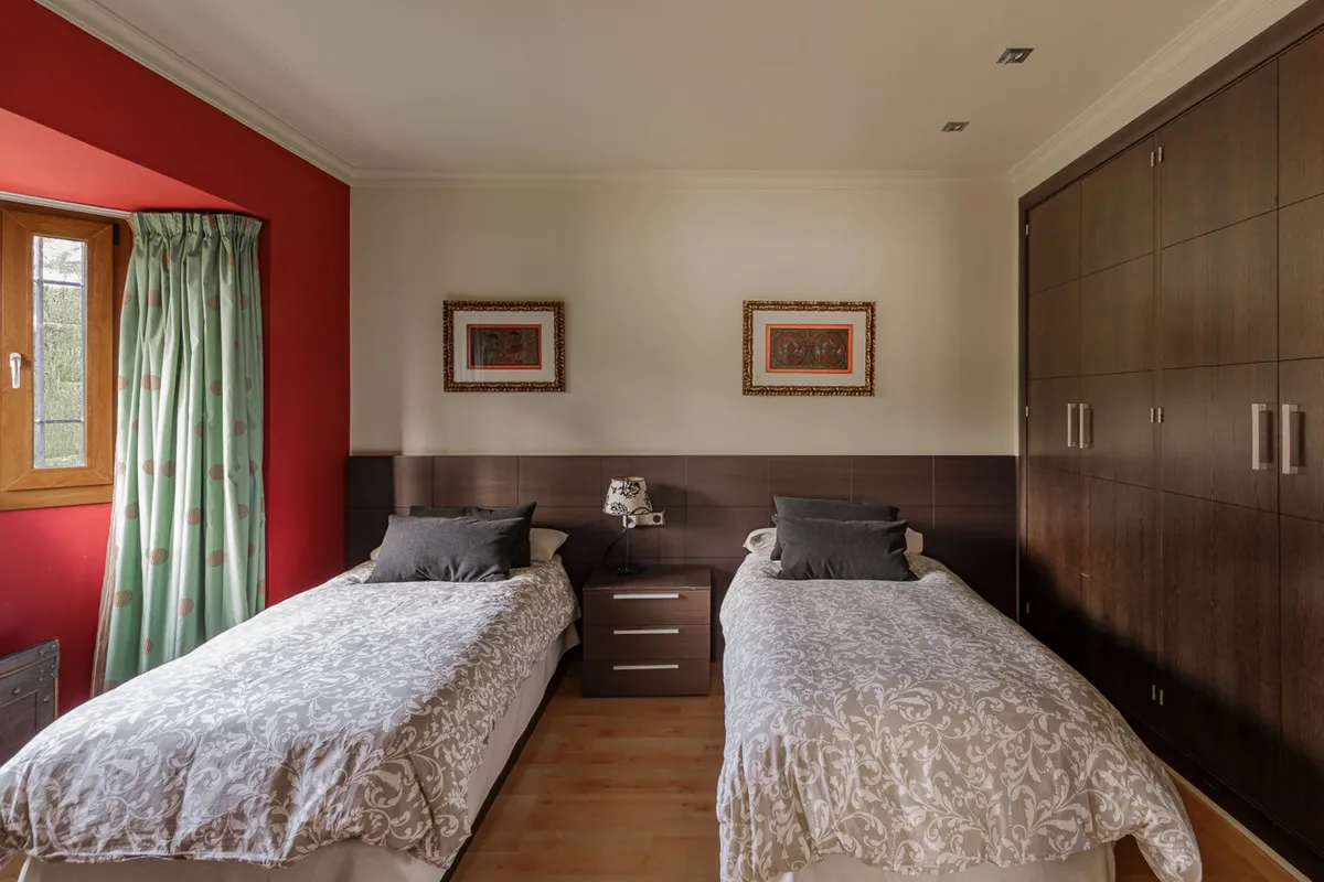 8079e333-b690-4d8b-a6ca-3da72bce4d28