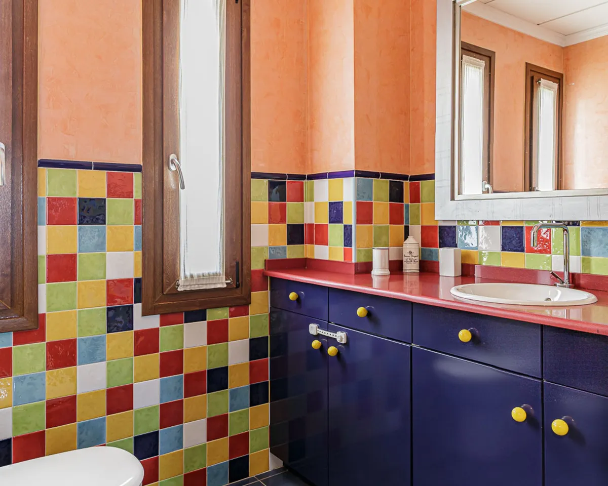 9e4b3799-68a6-47b9-8847-a9d62babd609