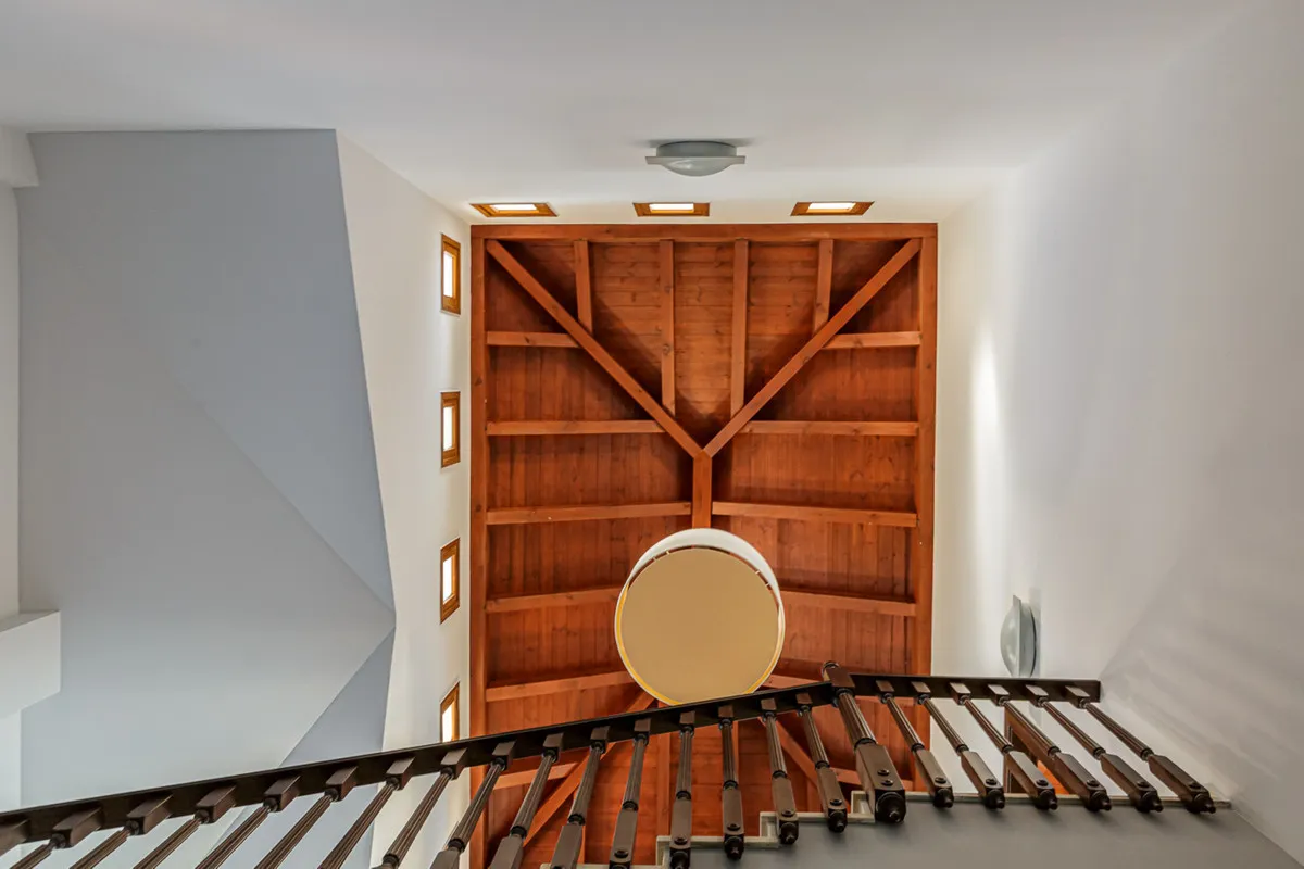 a51a9ff8-6b20-484b-aaae-cde5425d90f6