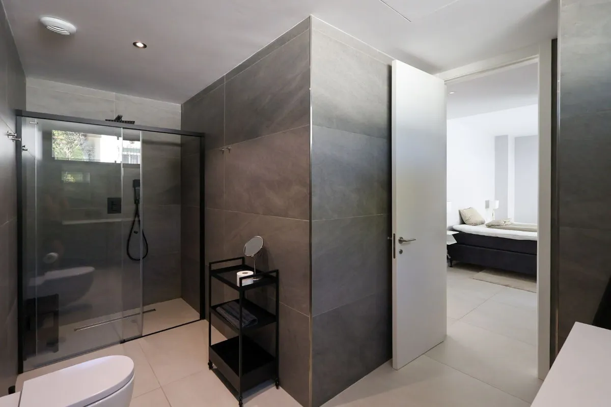 0aeb7136-69f3-4a92-a4e0-bcc3d0e0096f