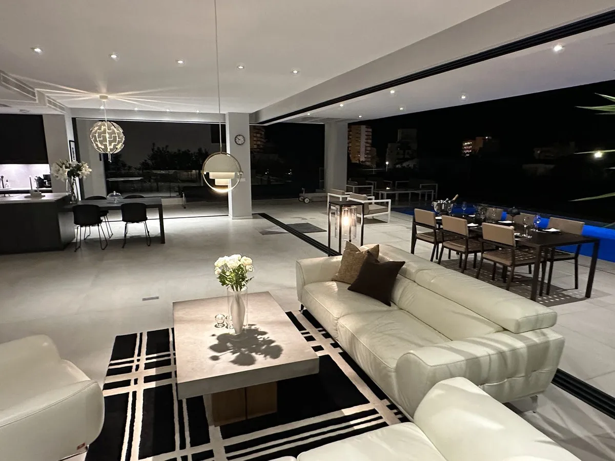 74746039-d0af-4289-96c4-7fa4bff86e1b