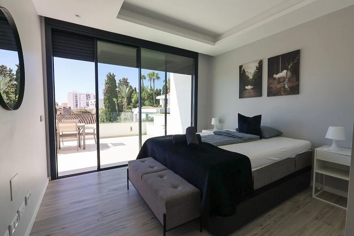 90494ba1-cbb5-439c-896f-ac9ac5938393