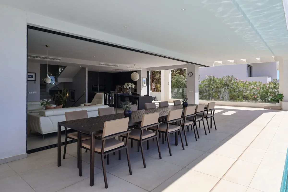 a591bba0-44b7-4aaf-bac7-9c41f5e0c9be