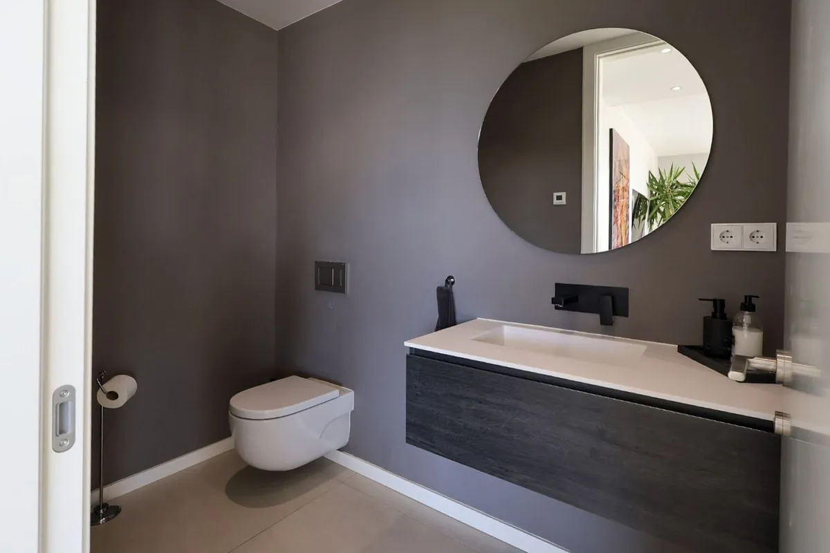 ef9283af-862d-4d08-97ed-b3a8b88f2bc1